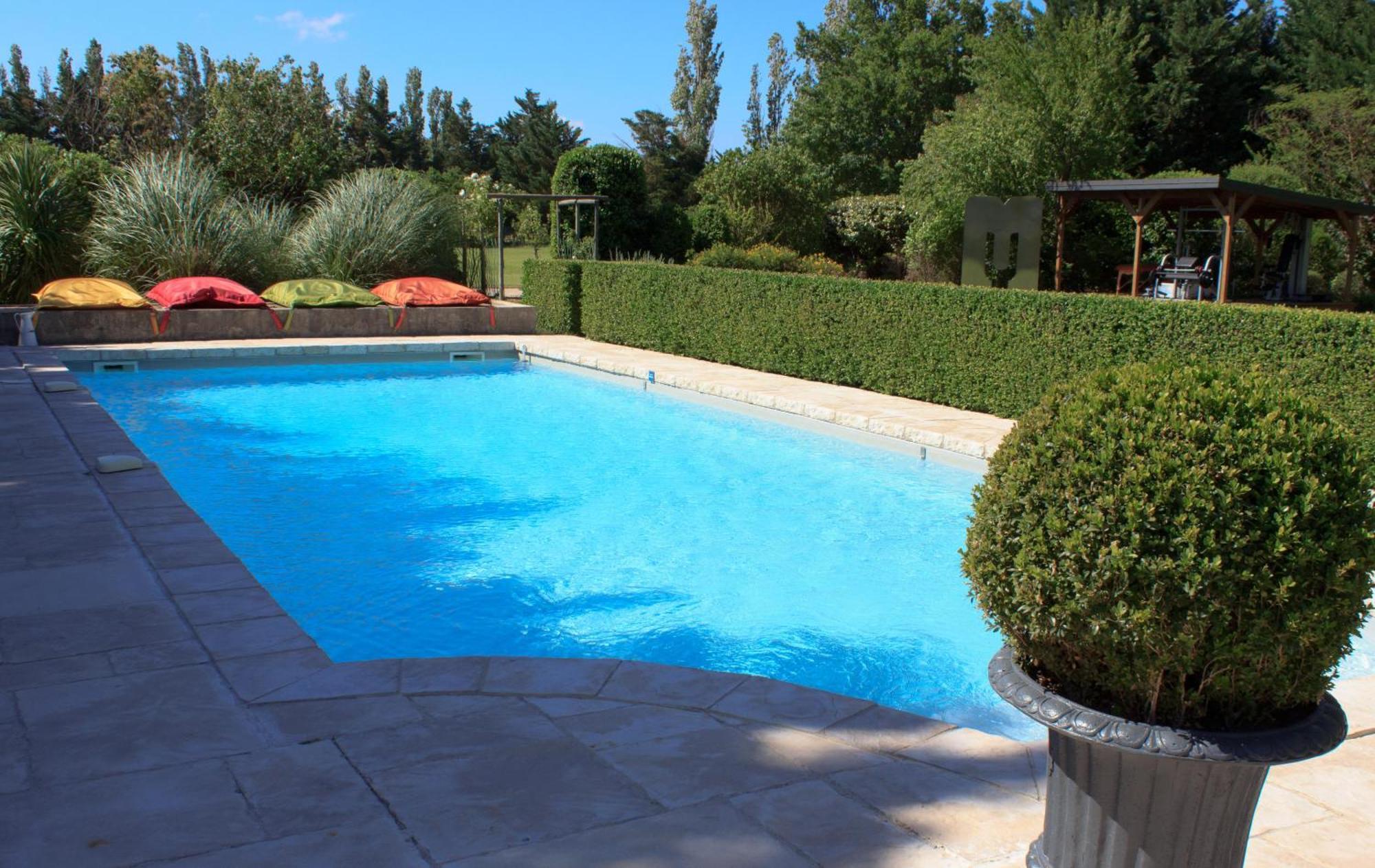 Les Carmes And Spa Le Thor Exterior foto