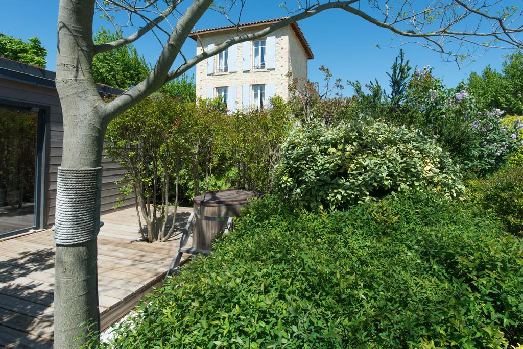 Les Carmes And Spa Le Thor Exterior foto