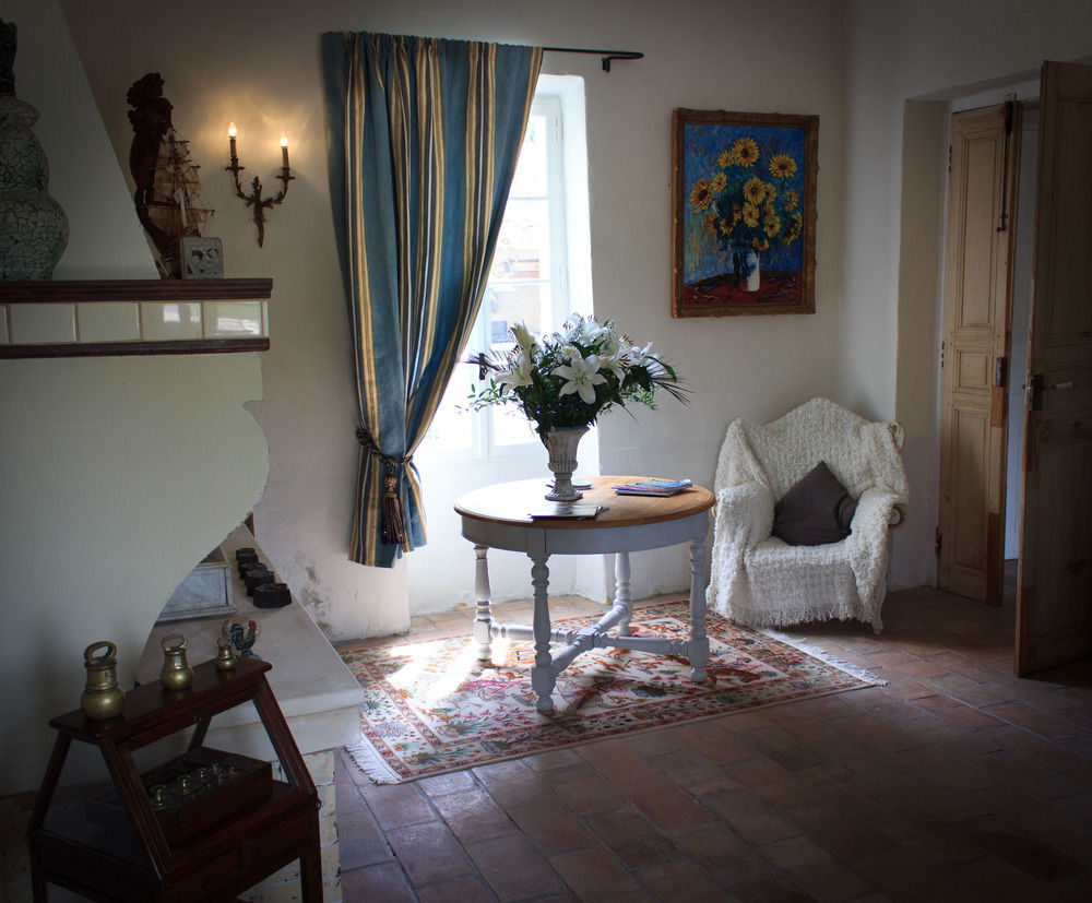 Les Carmes And Spa Le Thor Exterior foto
