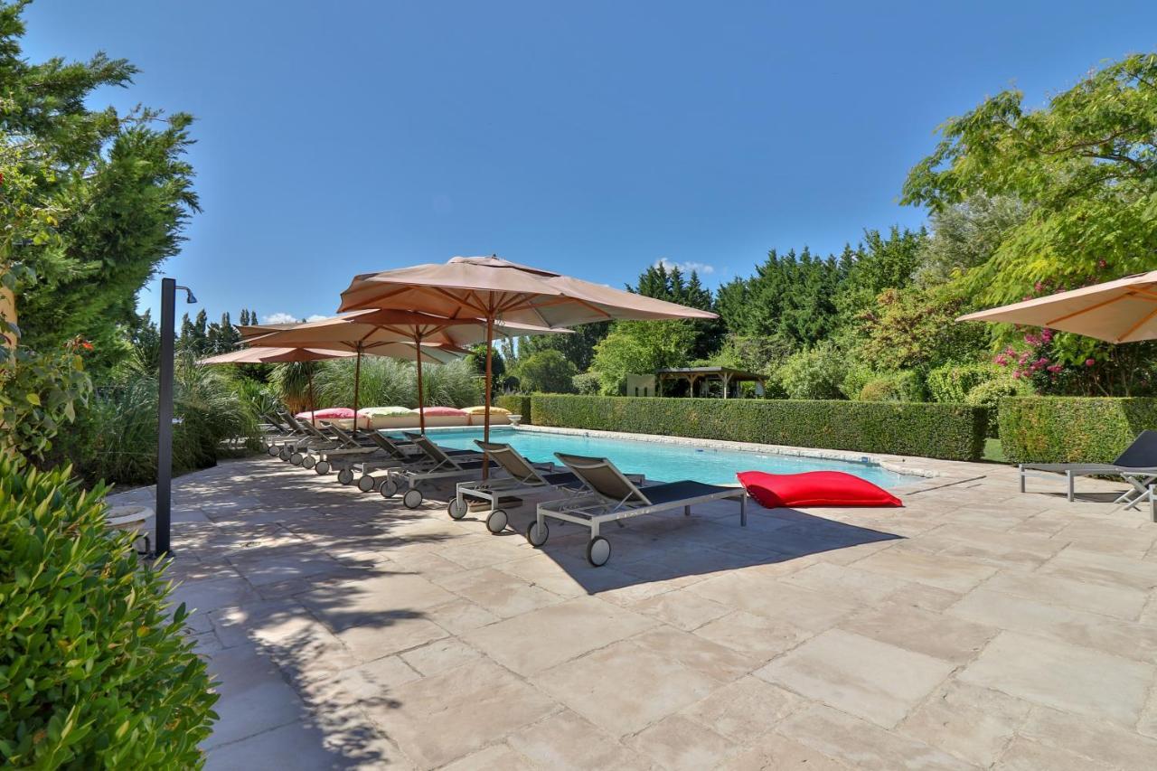 Les Carmes And Spa Le Thor Exterior foto