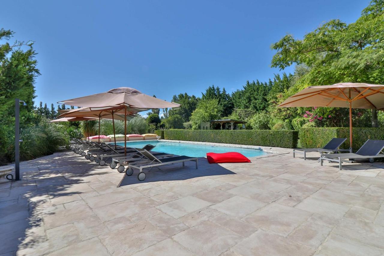 Les Carmes And Spa Le Thor Exterior foto